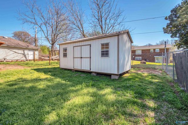 102 Springer Drive, Tuscumbia, AL 35674