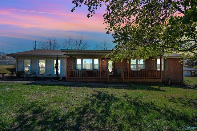 102 Springer Drive, Tuscumbia, AL 35674