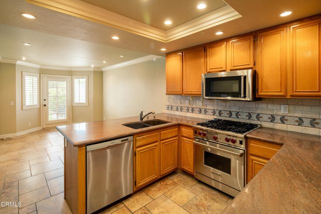 866 Congressional Road, Simi Valley, CA 93065