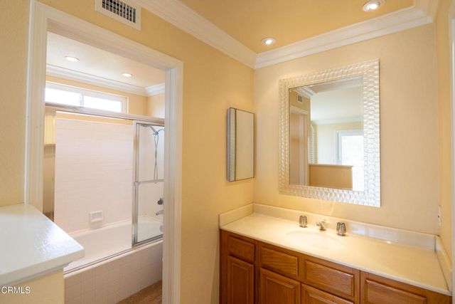 866 Congressional Road, Simi Valley, CA 93065