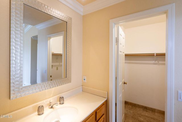 866 Congressional Road, Simi Valley, CA 93065