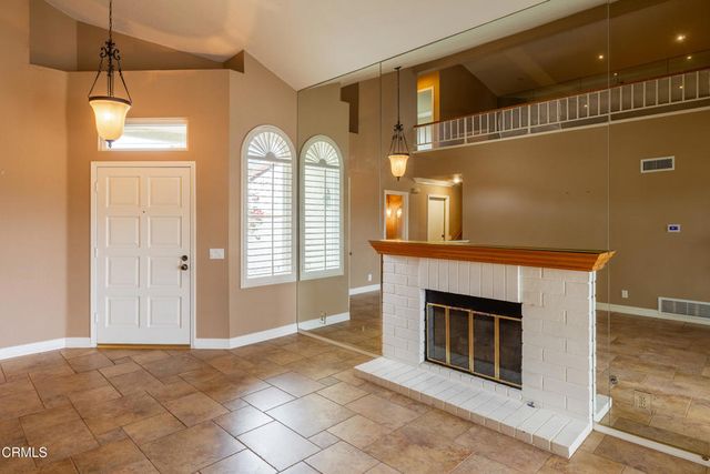 866 Congressional Road, Simi Valley, CA 93065
