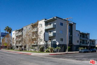 7203 Rubio Avenue, Van Nuys, CA 91406