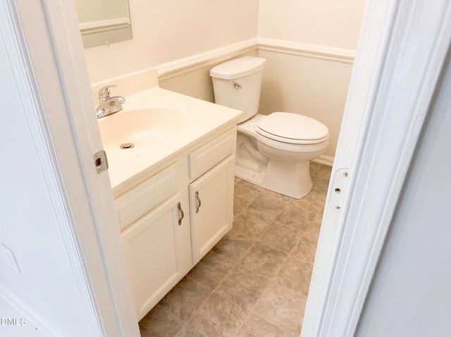 5209 Heelands Court, Raleigh, NC 27610