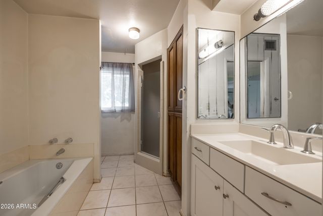 2234 E MISSOURI Avenue, Phoenix, AZ 85016