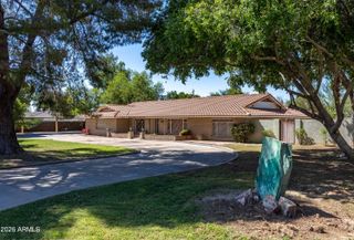2234 E MISSOURI Avenue, Phoenix, AZ 85016
