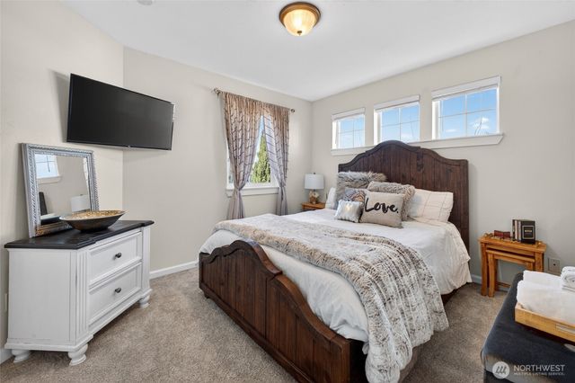 17104 138th Avenue Ct E, Puyallup, WA 98374