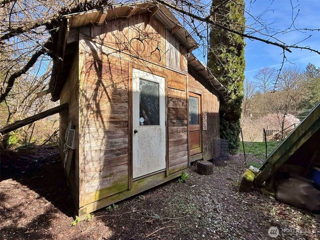 360 Peters Road, Randle, WA 98377