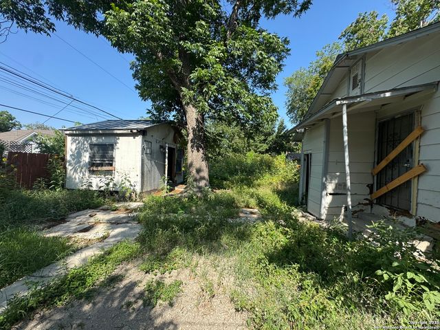 1130 W Mulberry, San Antonio, TX 78201