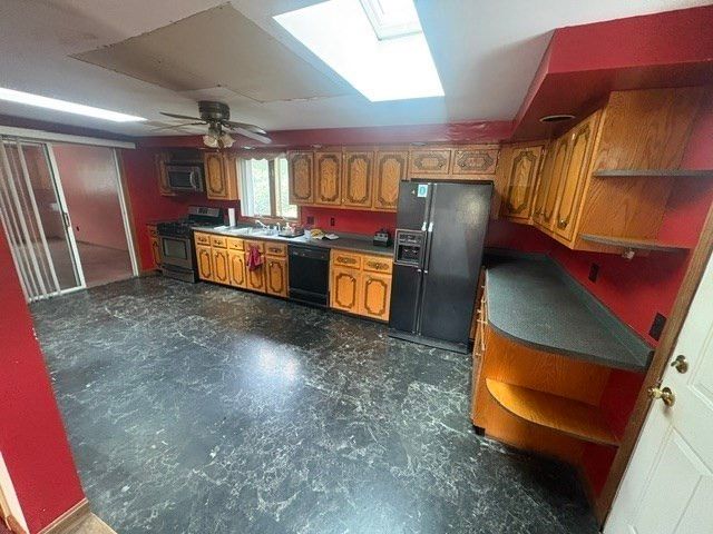 38 Hilton Street, Somerset, MA 02725