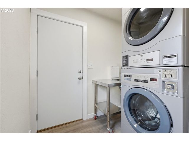 7704 Se HAROLD St Se, Portland, OR 97206