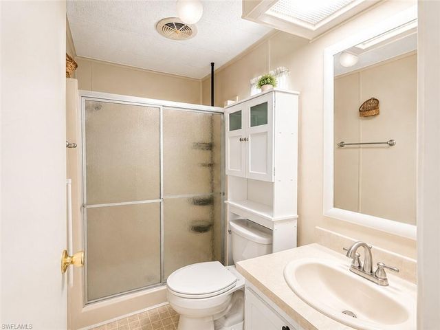 3404 Rainbow LN, North Fort Myers, FL 33903