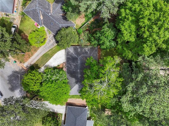 1619 Moncrief Circle, Decatur, GA 30033