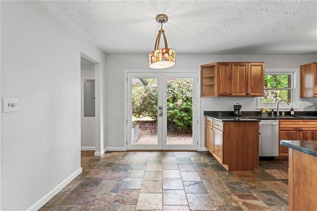 1619 Moncrief Circle, Decatur, GA 30033