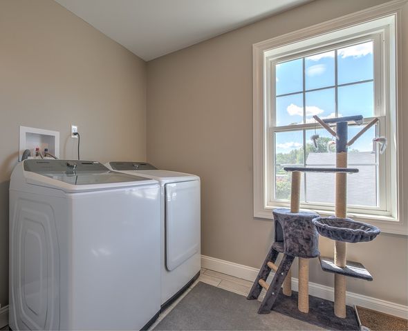 7 Theresa Marie Avenue, Woonsocket, RI 02895