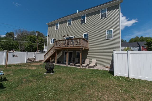 7 Theresa Marie Avenue, Woonsocket, RI 02895