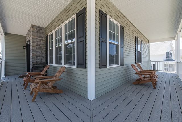 7 Theresa Marie Avenue, Woonsocket, RI 02895