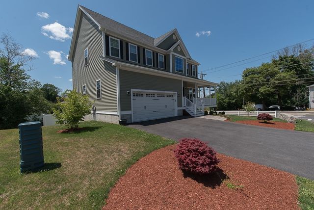 7 Theresa Marie Avenue, Woonsocket, RI 02895
