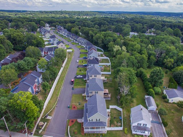 7 Theresa Marie Avenue, Woonsocket, RI 02895