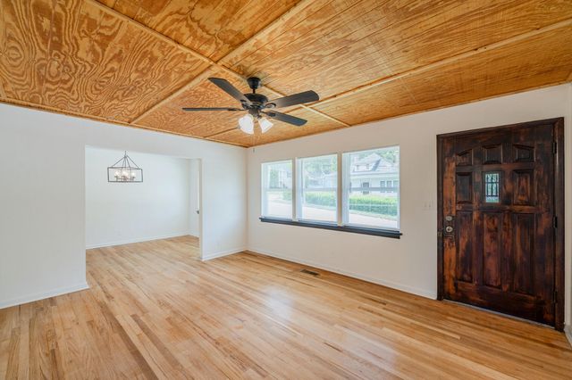 4116 Grand Avenue, Chattanooga, TN 37410