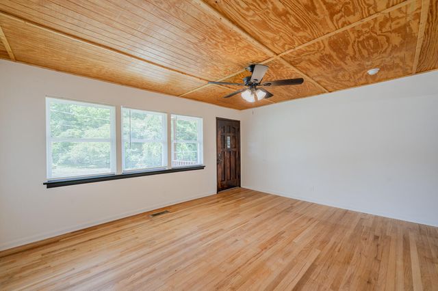 4116 Grand Avenue, Chattanooga, TN 37410