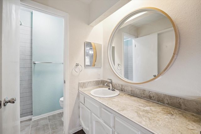 5815 Bridgegate Drive, Spring, TX 77373