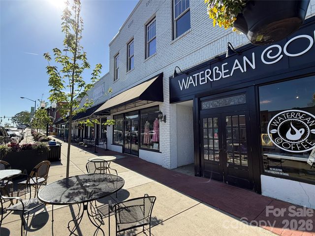 339 Ladybird Lane, Pineville, NC 28134