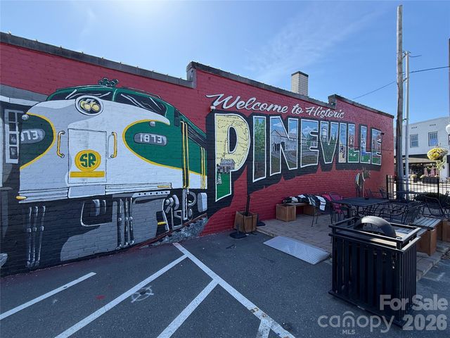 339 Ladybird Lane, Pineville, NC 28134