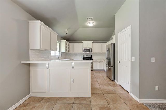 2148 Melody Drive, Edmond, OK 73012