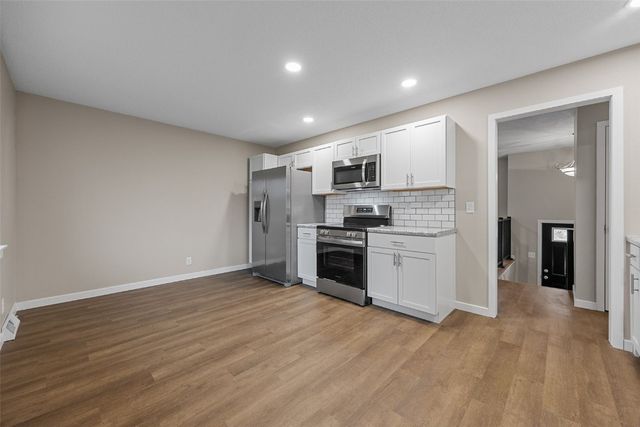 3221 Bramble Road SW, Cedar Rapids, IA 52404