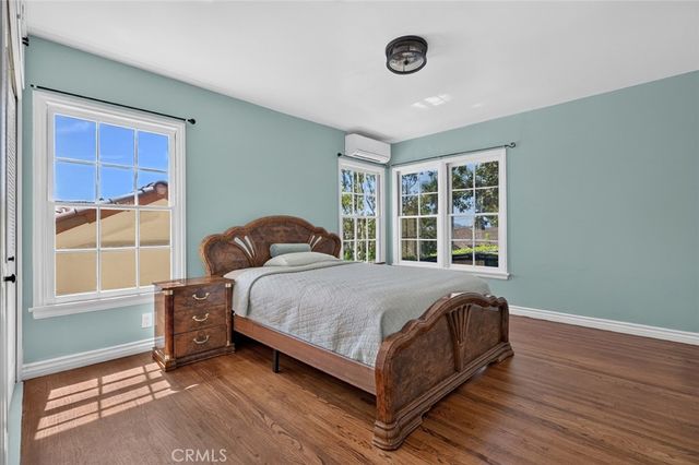 900 E Mountain, Glendale, CA 91207