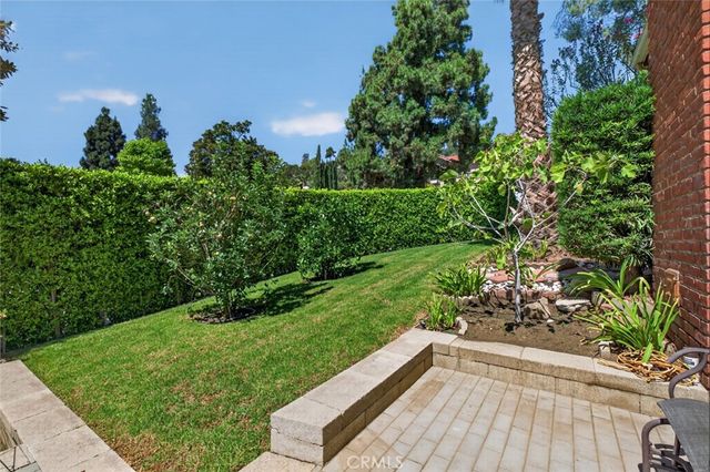 900 E Mountain, Glendale, CA 91207