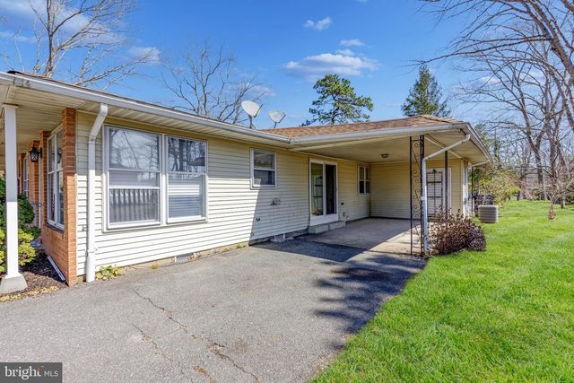 43-A MAGNOLIA RD, Manahawkin, NJ 08050