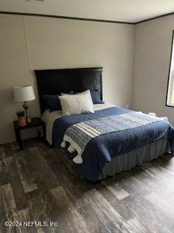 1168 VILLAGE GREEN Court, Jacksonville, FL 32234