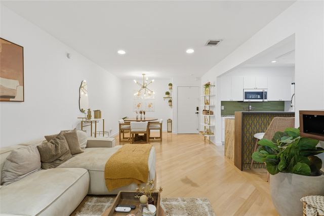 4859 Cedar Springs Road 244, Dallas, TX 75219