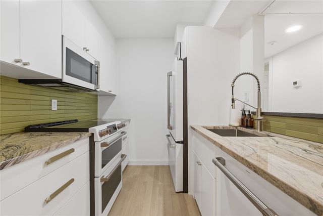 4859 Cedar Springs Road 244, Dallas, TX 75219