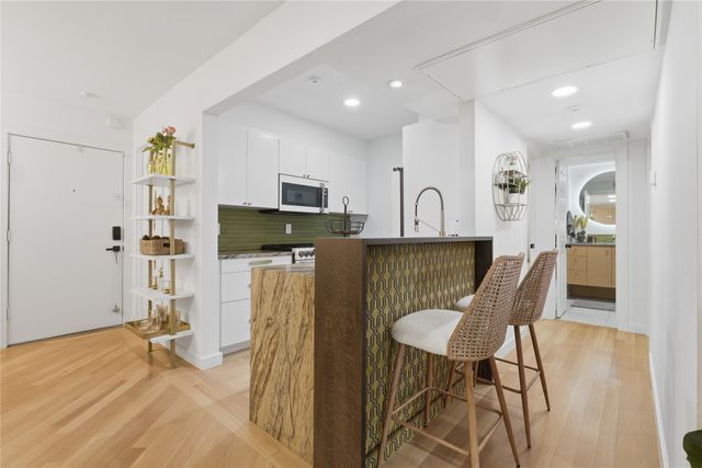 4859 Cedar Springs Road 244, Dallas, TX 75219