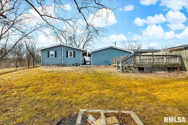 1815 W AUSTIN Drive, Peoria, IL 61614