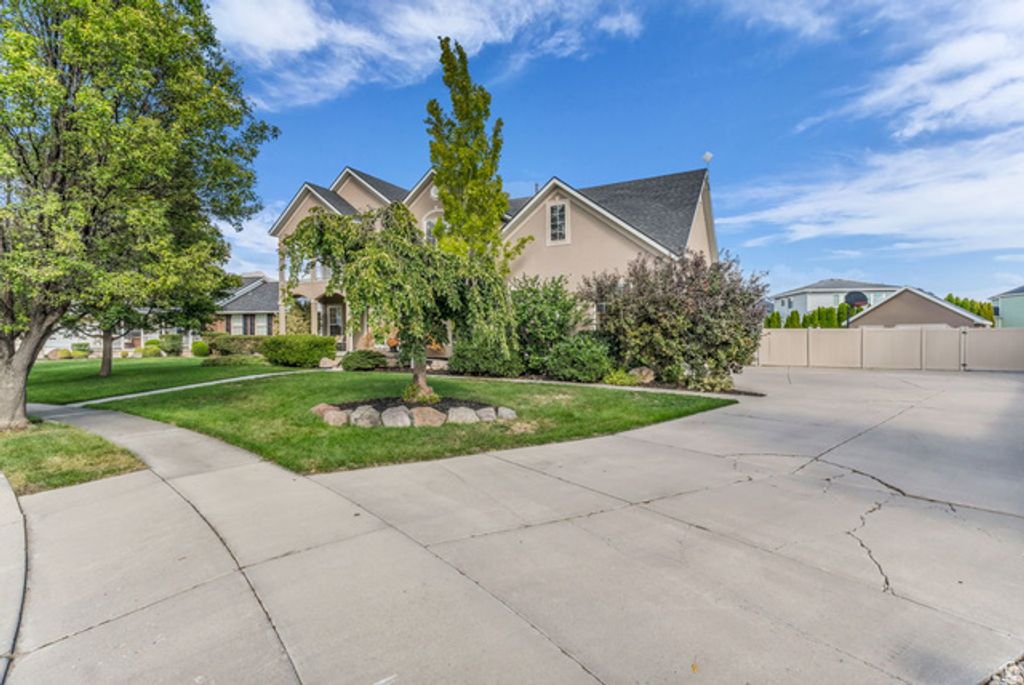 188 E CENTENNIAL CV, Lehi, UT 84043 — photo 5