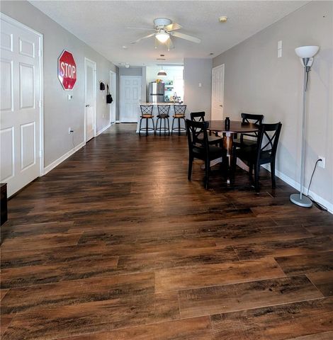 186 University Village Drive D, Central, SC 29630