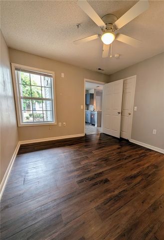 186 University Village Drive D, Central, SC 29630
