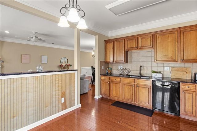 513 Constellation Overlook SW, Atlanta, GA 30331