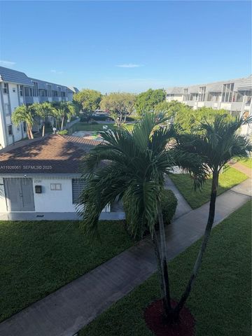 6701 NW 169th St B301, Hialeah, FL 33015