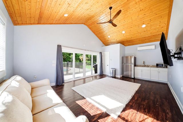 271 Grayson Valley Drive, Pauline, SC 29374