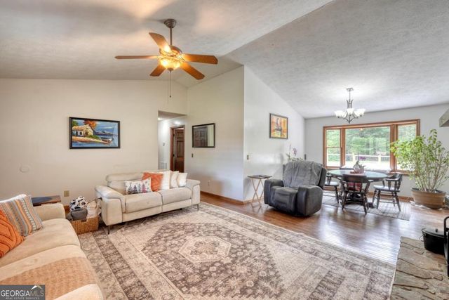 1085 W Jones Creek Road, Blairsville, GA 30512