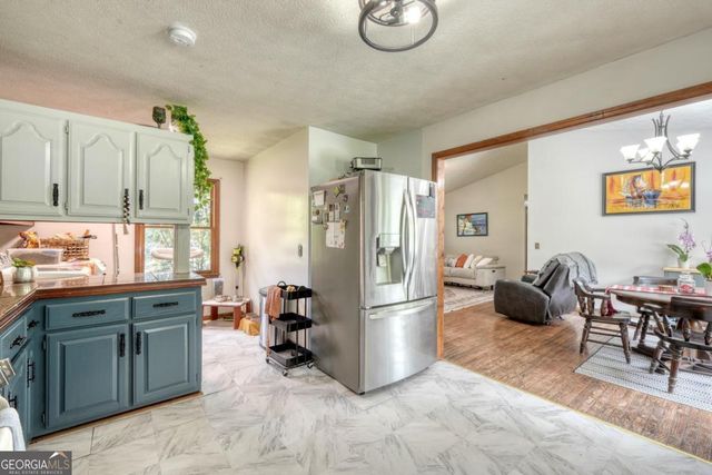 1085 W Jones Creek Road, Blairsville, GA 30512