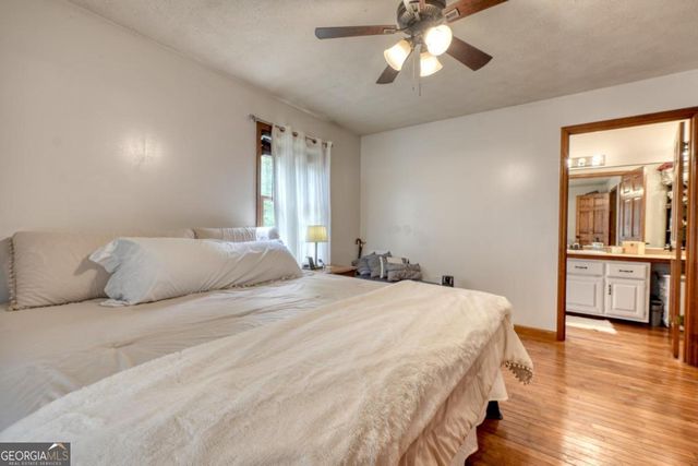 1085 W Jones Creek Road, Blairsville, GA 30512