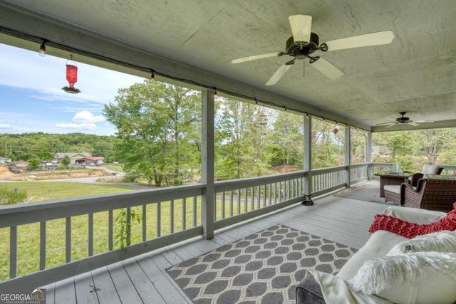 1085 W Jones Creek Road, Blairsville, GA 30512