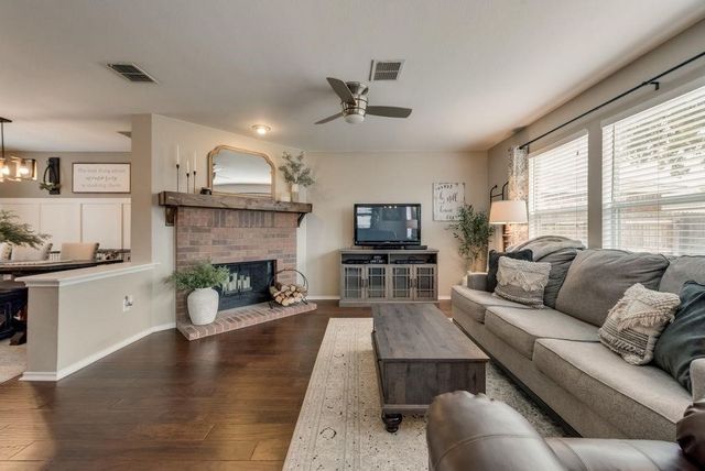 9109 Wagon Trail, Cross Roads, TX 76227