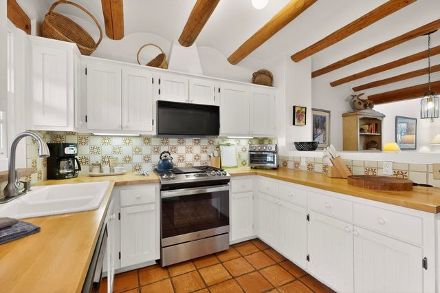 334 Otero 12-4, Santa Fe, NM 87501